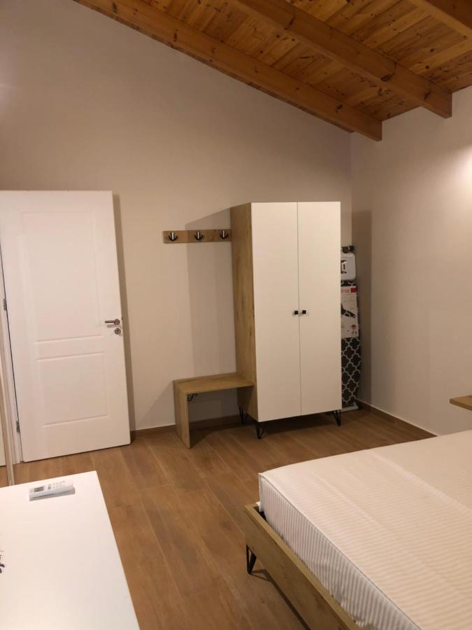 Amazing Familiar Apartments And Rooms ซารานเดอ ภายนอก รูปภาพ