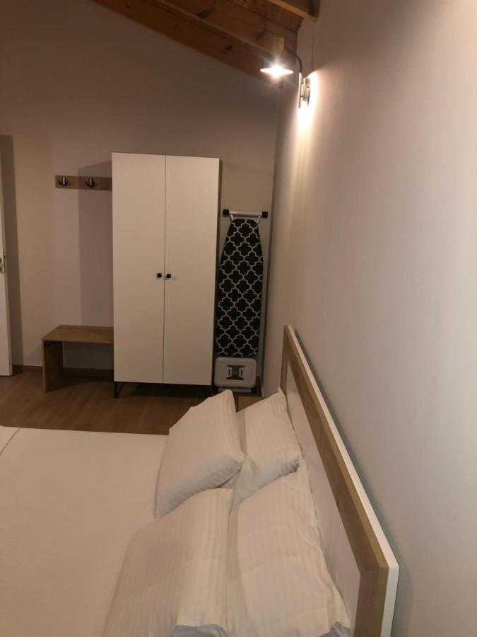 Amazing Familiar Apartments And Rooms ซารานเดอ ภายนอก รูปภาพ