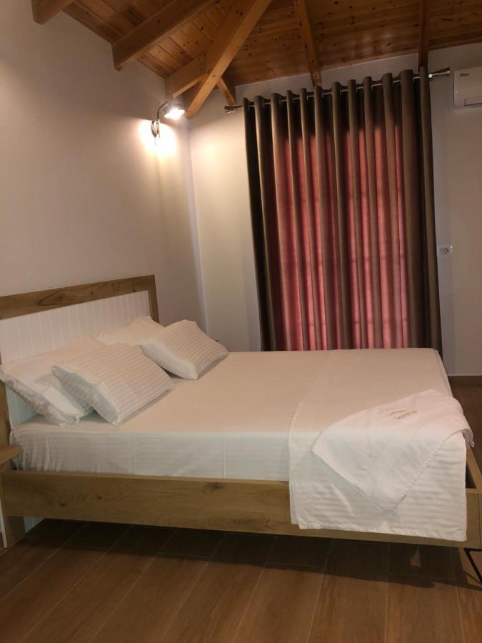Amazing Familiar Apartments And Rooms ซารานเดอ ภายนอก รูปภาพ
