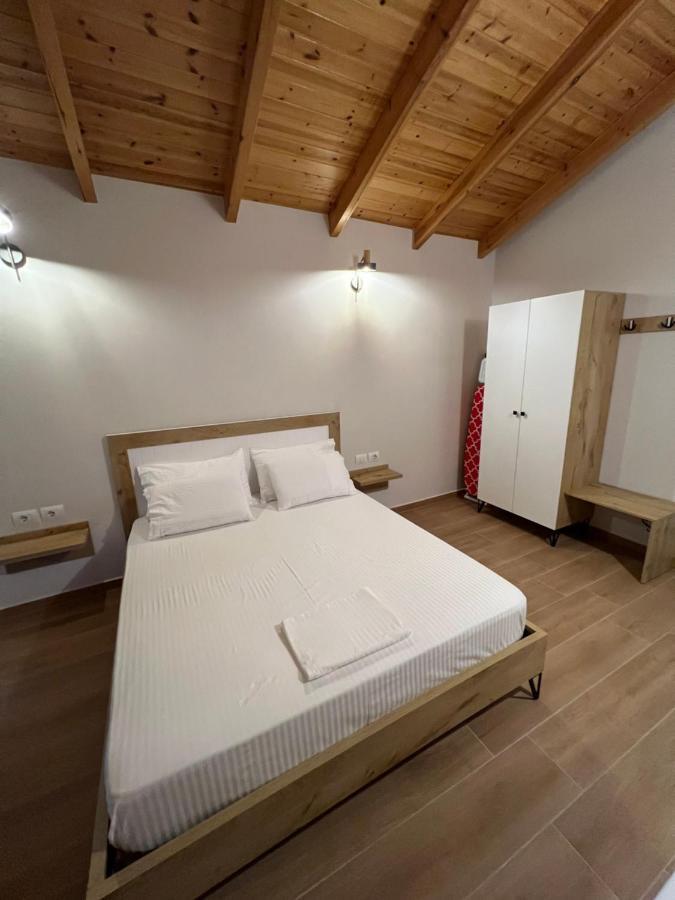 Amazing Familiar Apartments And Rooms ซารานเดอ ภายนอก รูปภาพ
