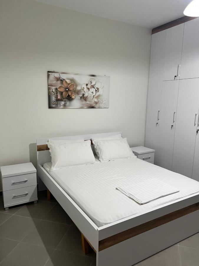 Amazing Familiar Apartments And Rooms ซารานเดอ ภายนอก รูปภาพ